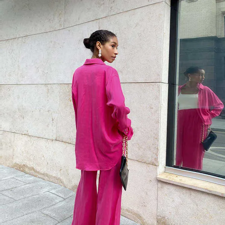ملابس نسائيه , Women's clothing