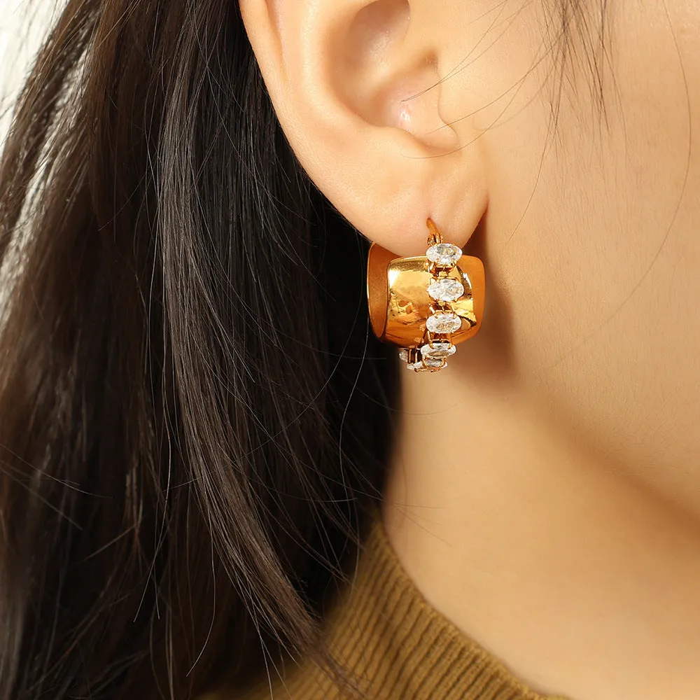Elegant Glam Pearl Gold Hoop Earrings JLT12787