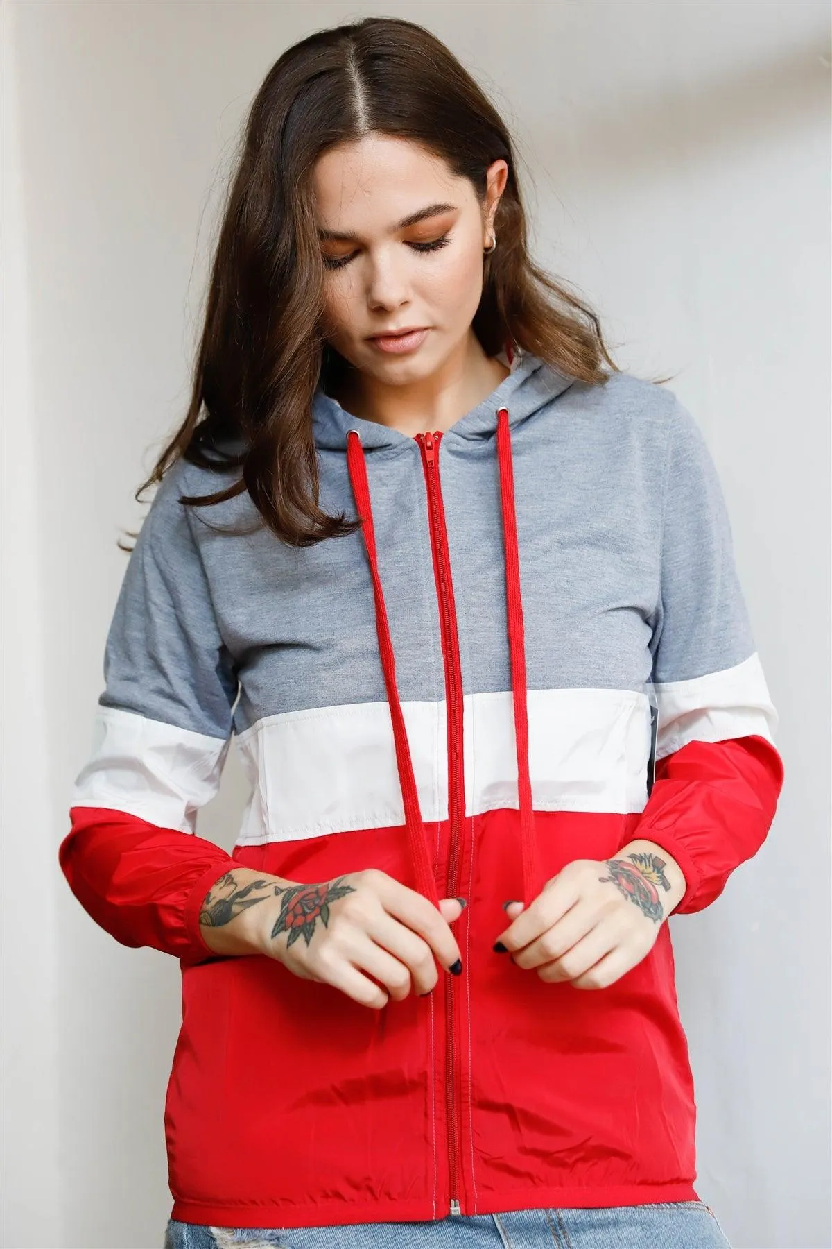 Grey Red & White Colorblock Zip-Up Hooded Wind Jacket /1-3-3