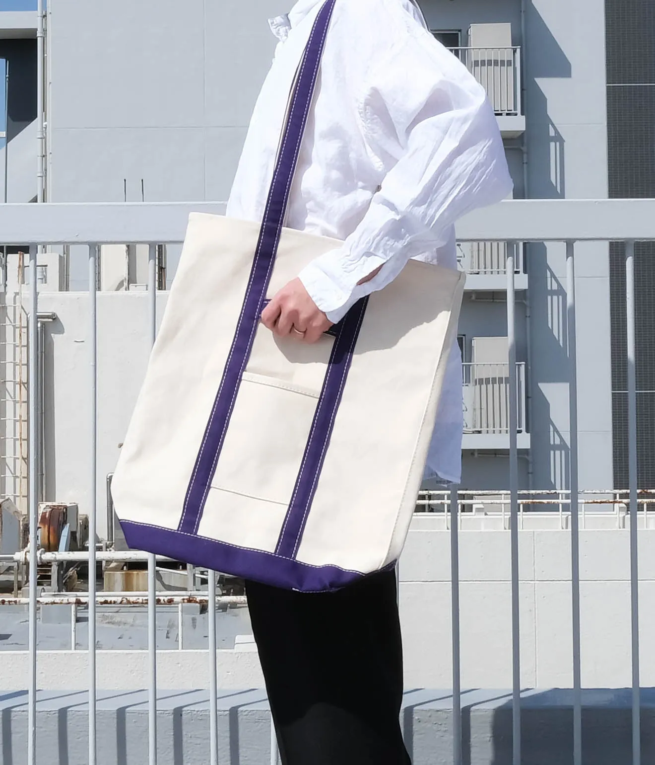 Lakewood Clothing "Souvenir 2way tote" (Purple)