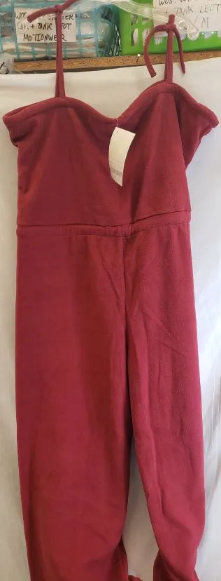 Pelicia -- Women's Warmup -- Burgundy