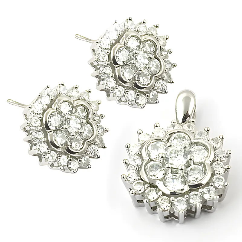 Stylish Cubic Zirconia Gemstone Silver Pendant Set - Fashionable Accessories