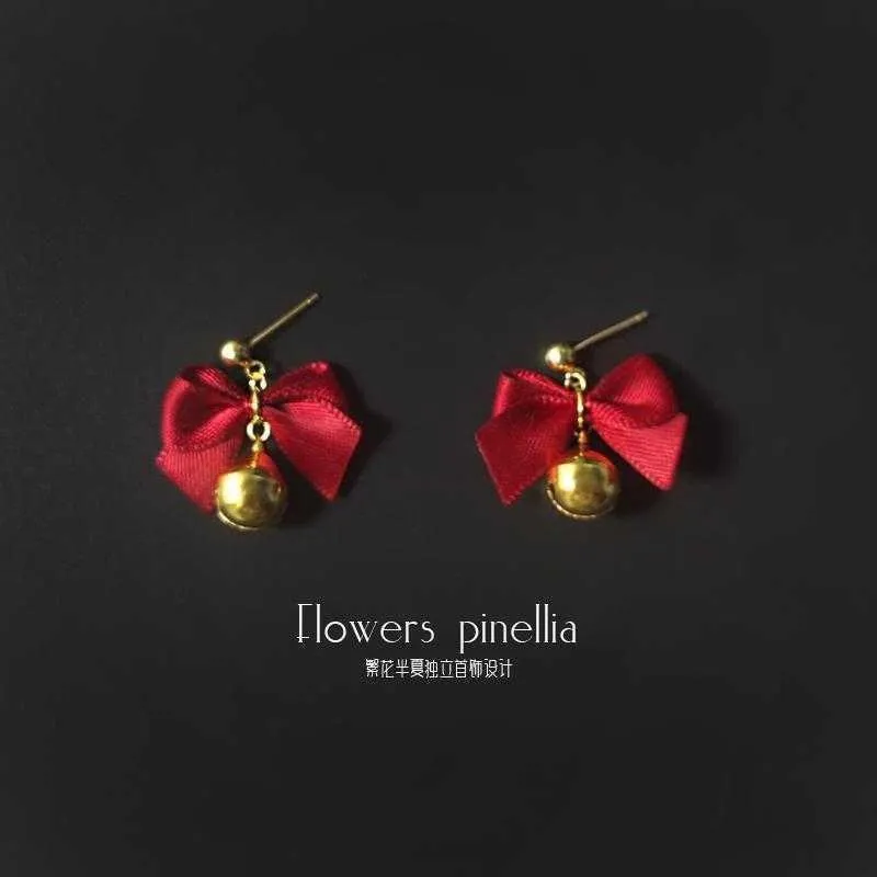 Trendy Christmas Holiday Drop Earrings