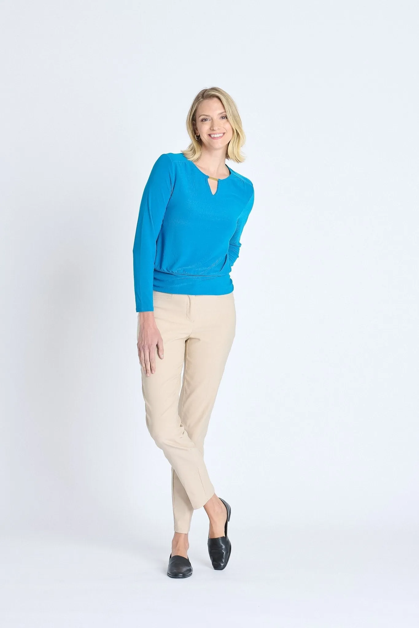 V-Neck Bar Trim Banded Top, Mykonos Blue