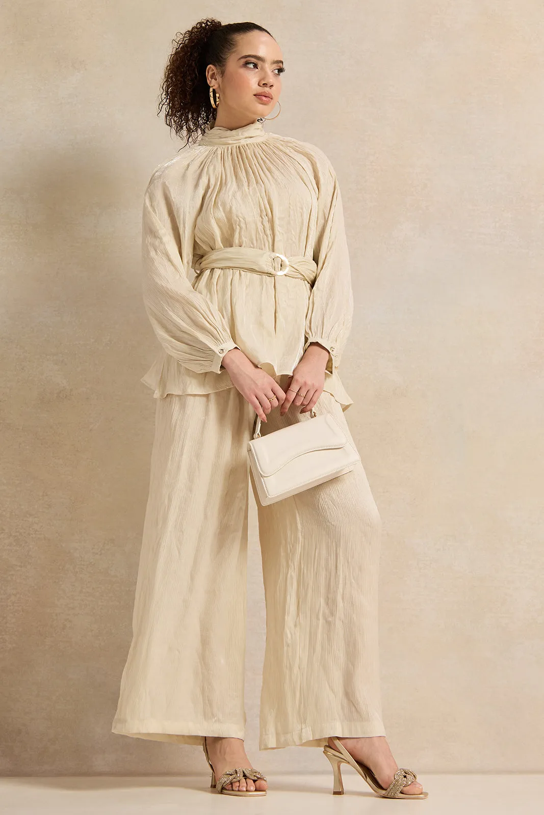 Women Cream Shimmer Crinkle Trouser